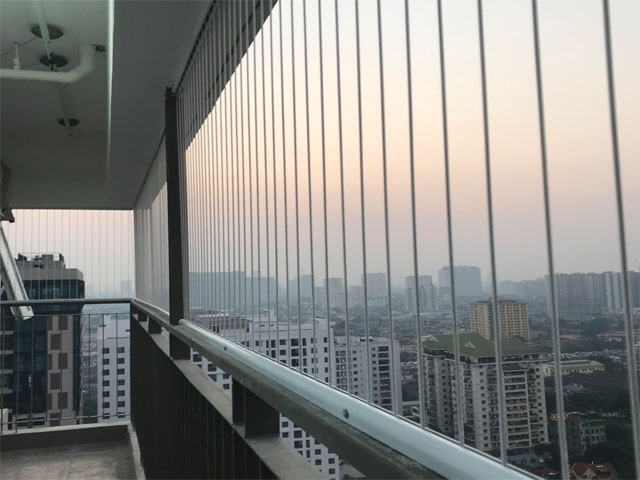 lưới an toàn ban công